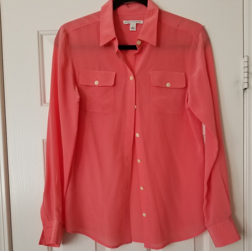 Banana Republic Sheer Button Up Top